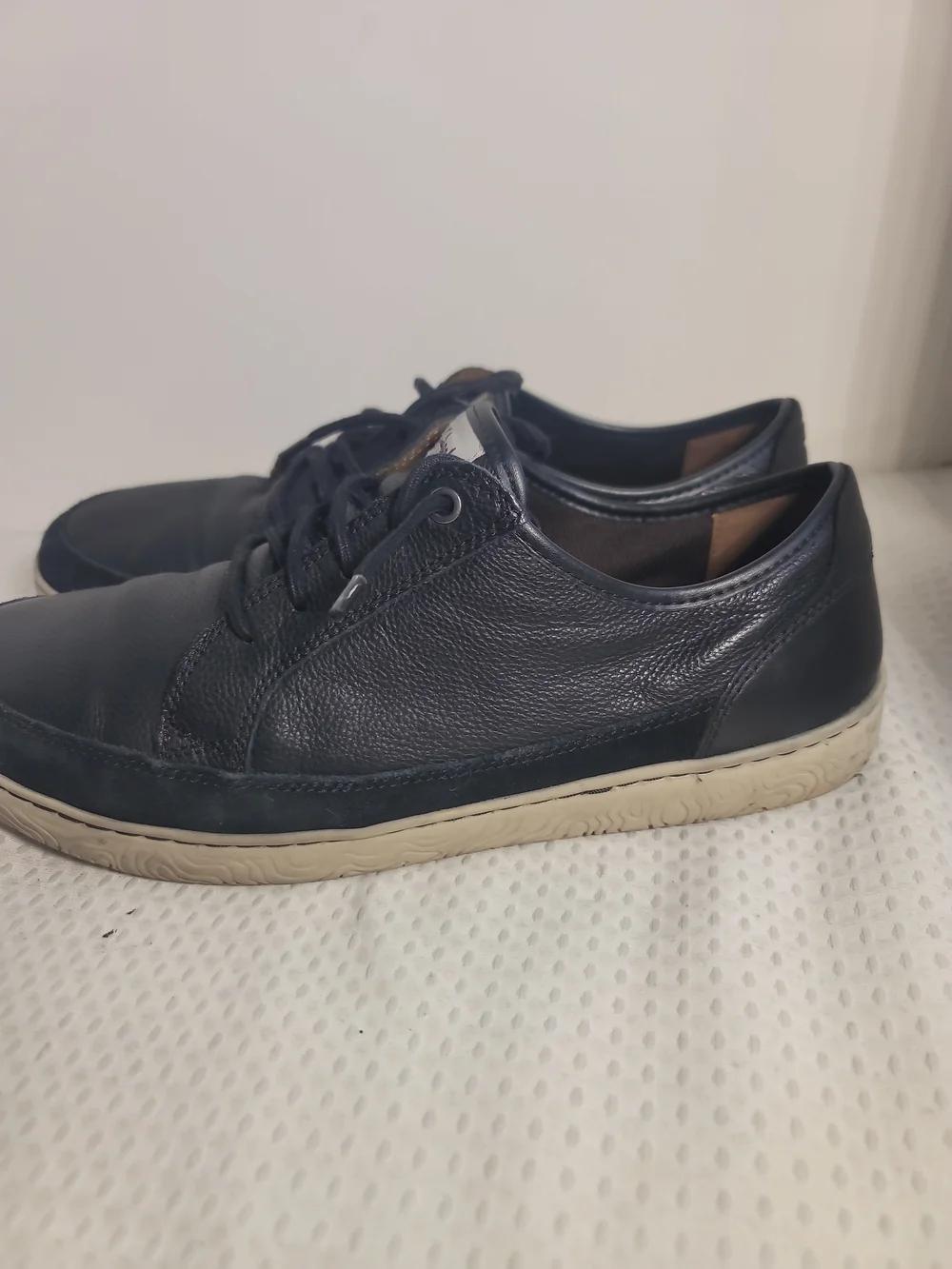 Clarks Men's Dark Blue Leather Lace-Up Casual Loafers